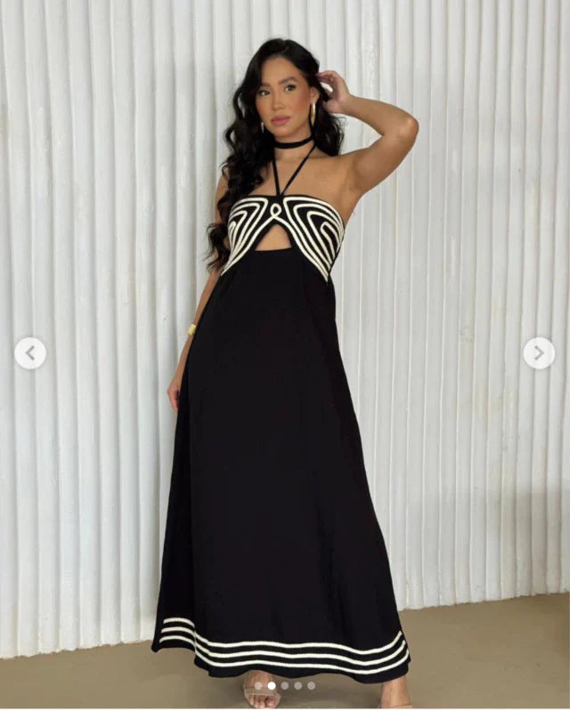 Vestido Longo com Detalhe Bordado