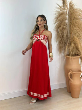 Vestido Longo com Detalhe Bordado