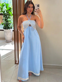 Vestido Longo com Detalhe Bordado